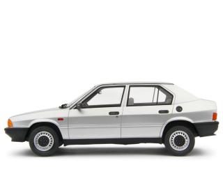 Alfa Romeo 33 1.3S Edizione 1985 Grigio metallizzato Laudoracing 1:18 Resinemodell (Türen, Motorhaube... nicht zu öffnen!)